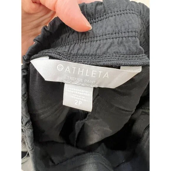 ATHLETA Trekkie Belted Pant Size 2P Black Stretch Hiking Climbing  UPF 50 - Picture 7 of 9